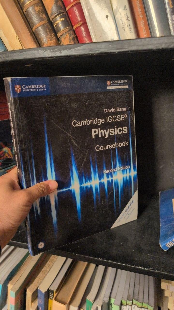Cambridge IGCSE Physics Coursebook